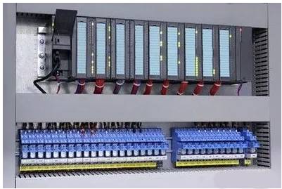 PLC故障檢修方法及其他布線產品維護指南